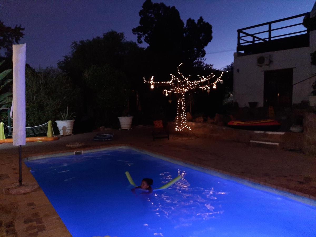 קלאנוויליאם Rosenhof Nut Hut Cottage מראה חיצוני תמונה