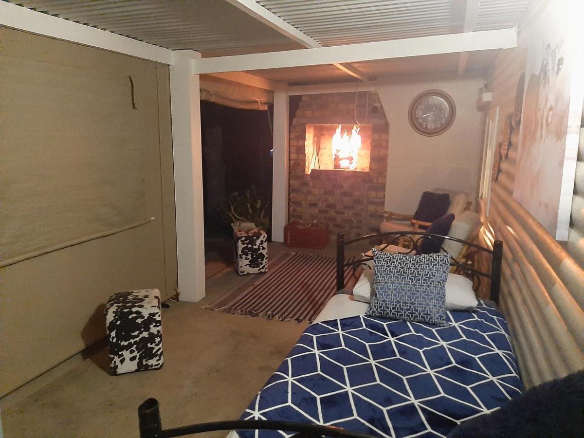 קלאנוויליאם Rosenhof Nut Hut Cottage מראה חיצוני תמונה